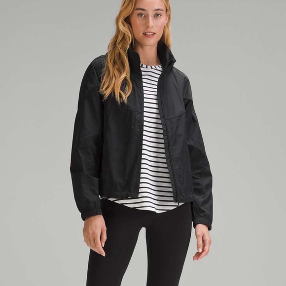 Lululemon Evergreen Cropped Full-Zip Jacket - Picture 2 of 15